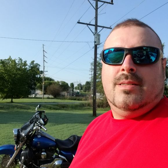 Meet your Posher, Brett - Picture 1 of 1